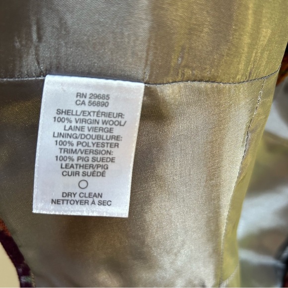 Pendleton ~ Wool Button Navajo Southwestern Vest AND Flare Midi Skirt in size 10 - Picture 6 of 13